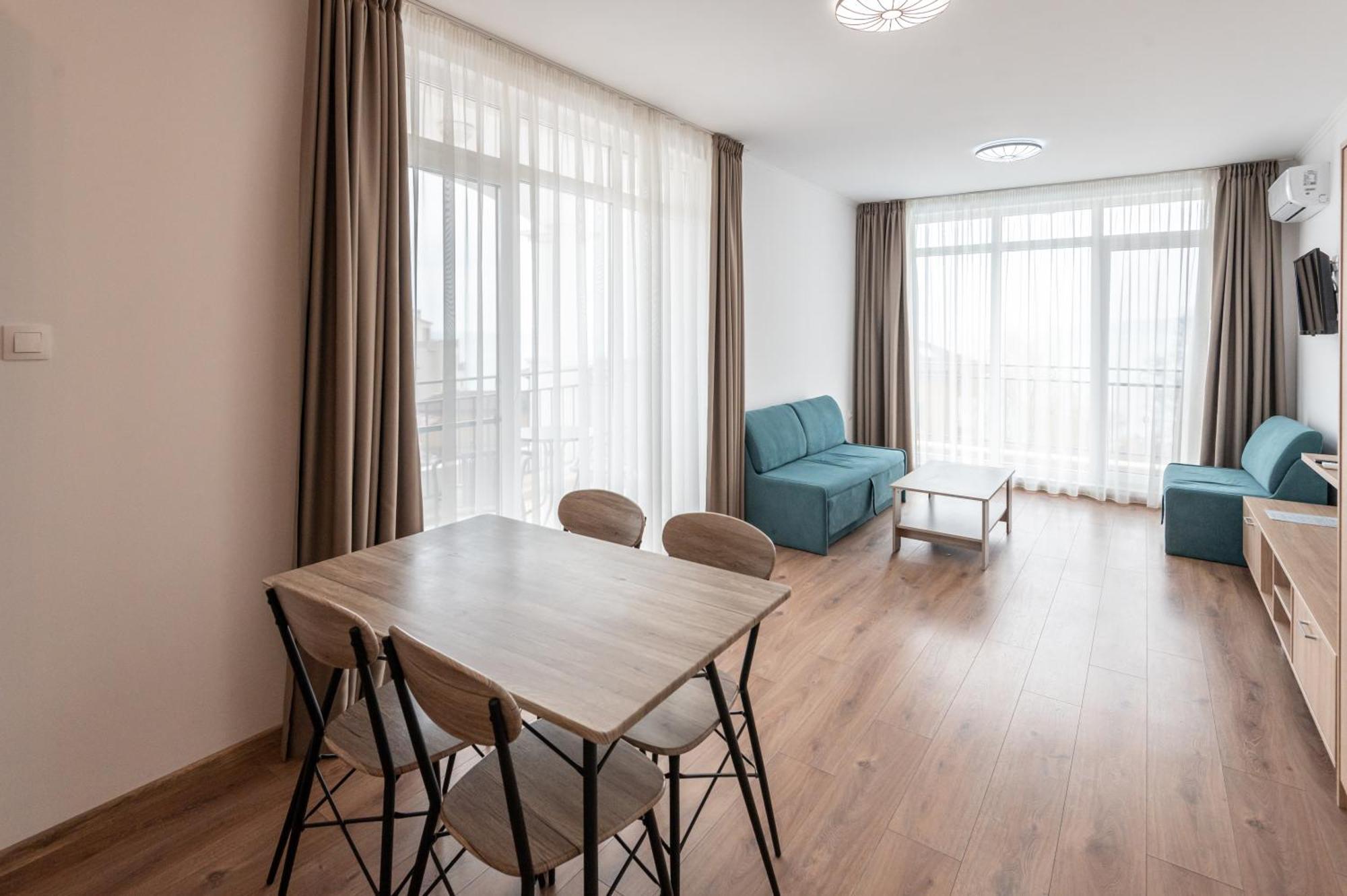 Hotel Samara Baltsjik Buitenkant foto