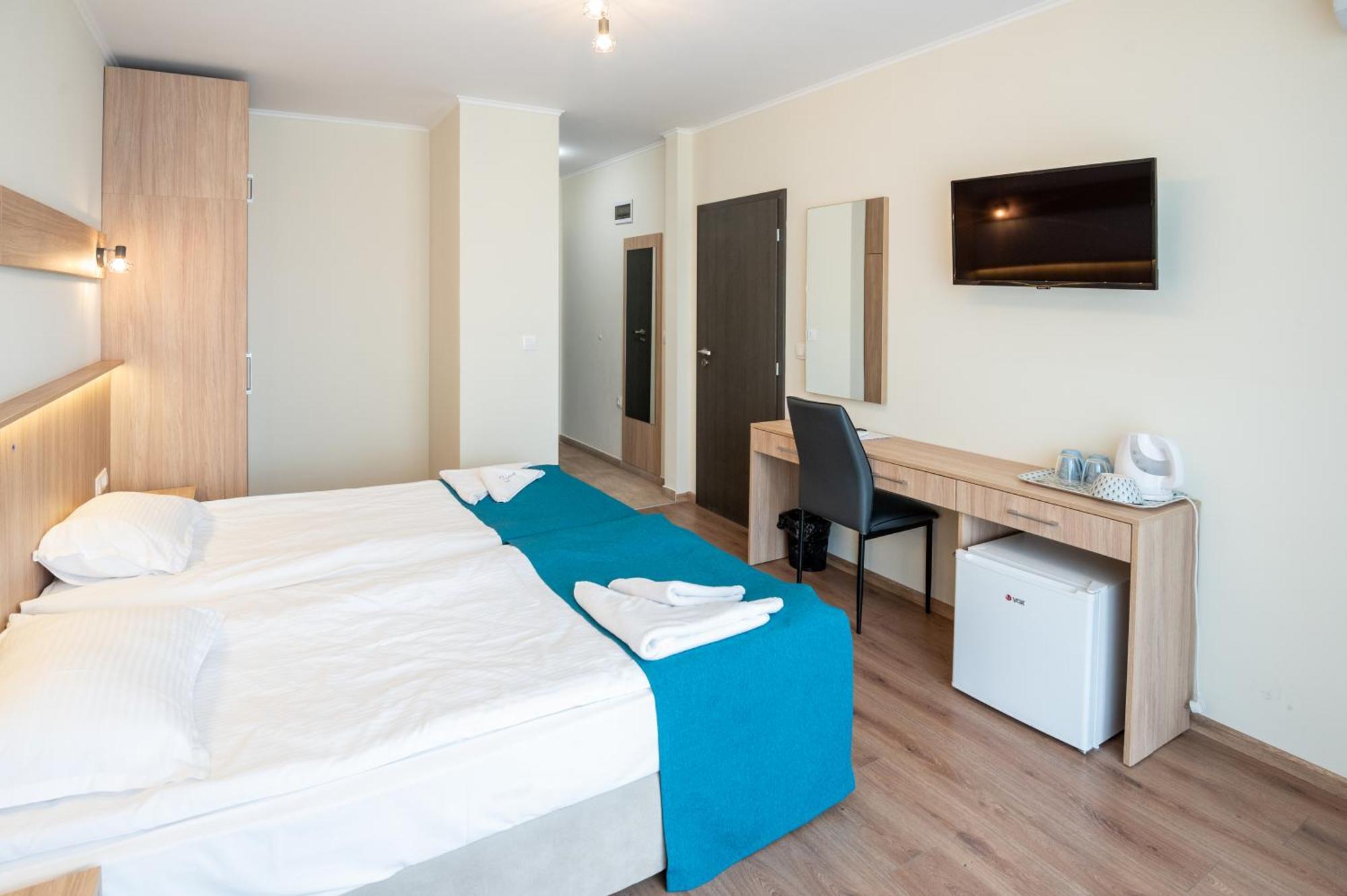 Hotel Samara Baltsjik Buitenkant foto