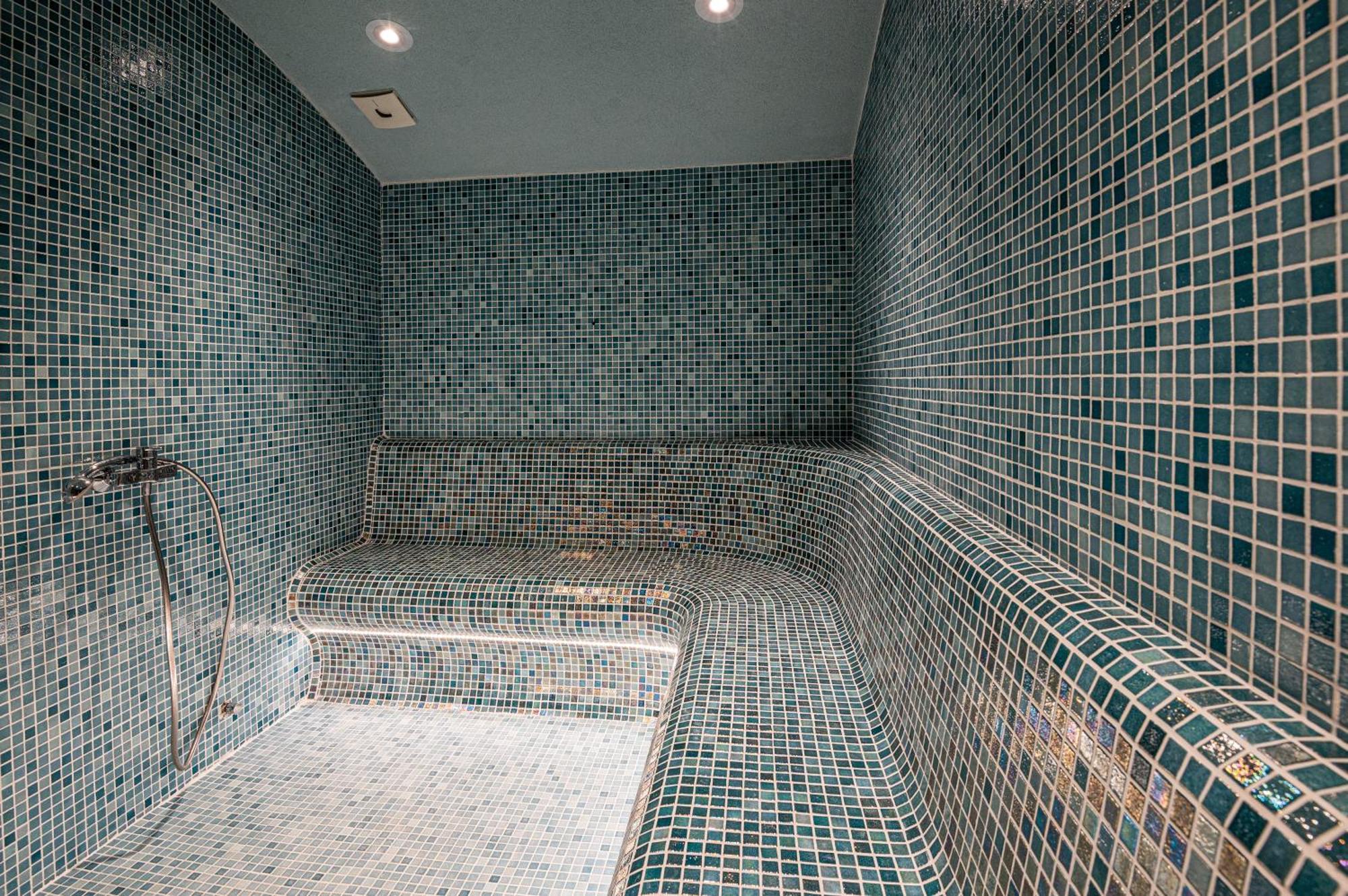 Hotel Samara Baltsjik Buitenkant foto